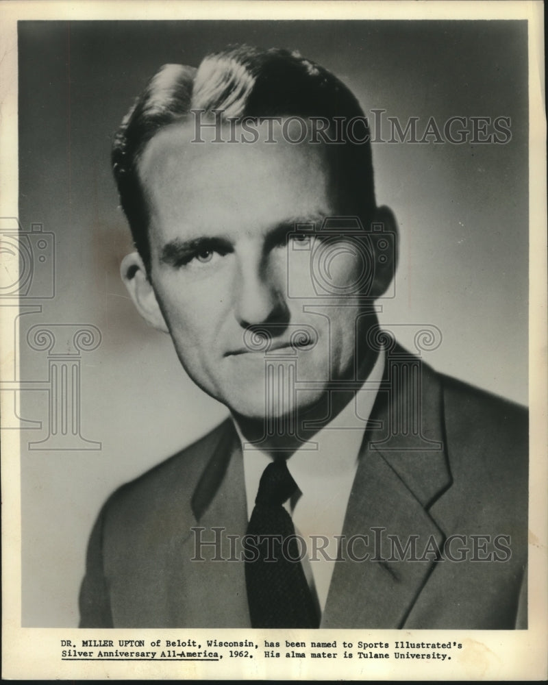 1968 Press Photo President Dr Miller Upton of Beloit University in New York, NY - Historic Images
