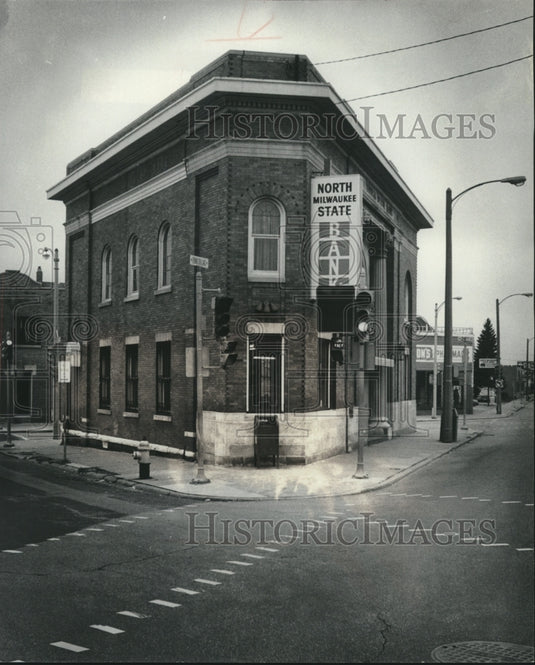 1979 North Milwaukee State Bank, Milwaukee - Historic Images