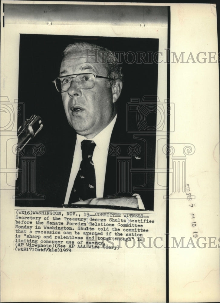 1973 Press Photo George Shultz, Secretary of Treasury, testifies in Washington - Historic Images