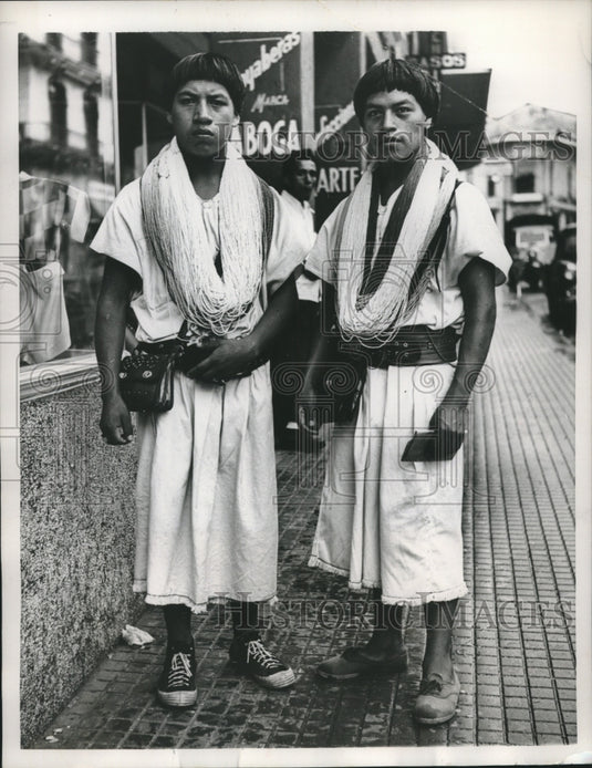 1955, Panamanian Indians Shop in Panama City, Canal Zone - mjc20558 - Historic Images