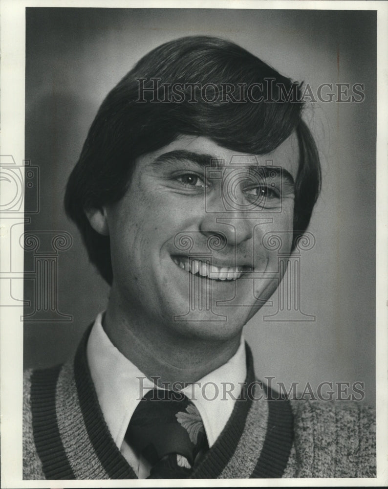 1977 Gary Ruesch Greenfield School Board member - Historic Images