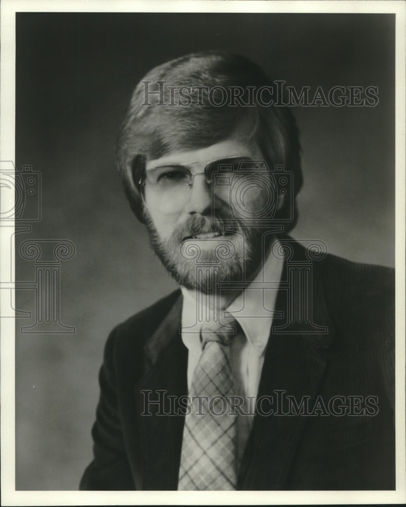 1982 Press Photo Ric Schroeder, News Director WBCS Radio. - mjc20664-Historic Images