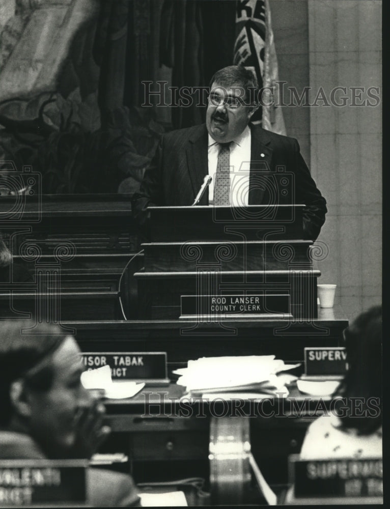 1990, Dave Schulz, county executive - mjc20683 - Historic Images