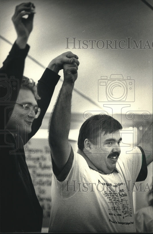 1988, David Schultz a inauguration & Mayor John Norquist, Milwaukee - Historic Images