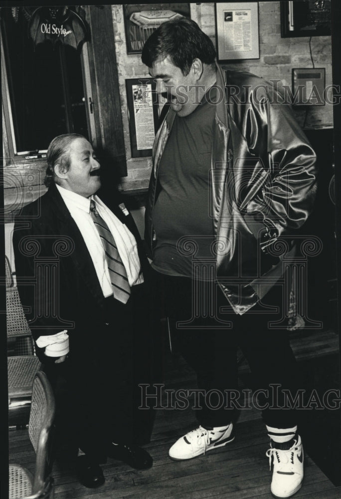 1989, County Executive David Schulz &amp; other at a Halloween party - Historic Images