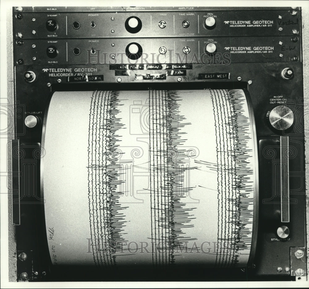 Press Photo Seismographs - mjc20844 - Historic Images