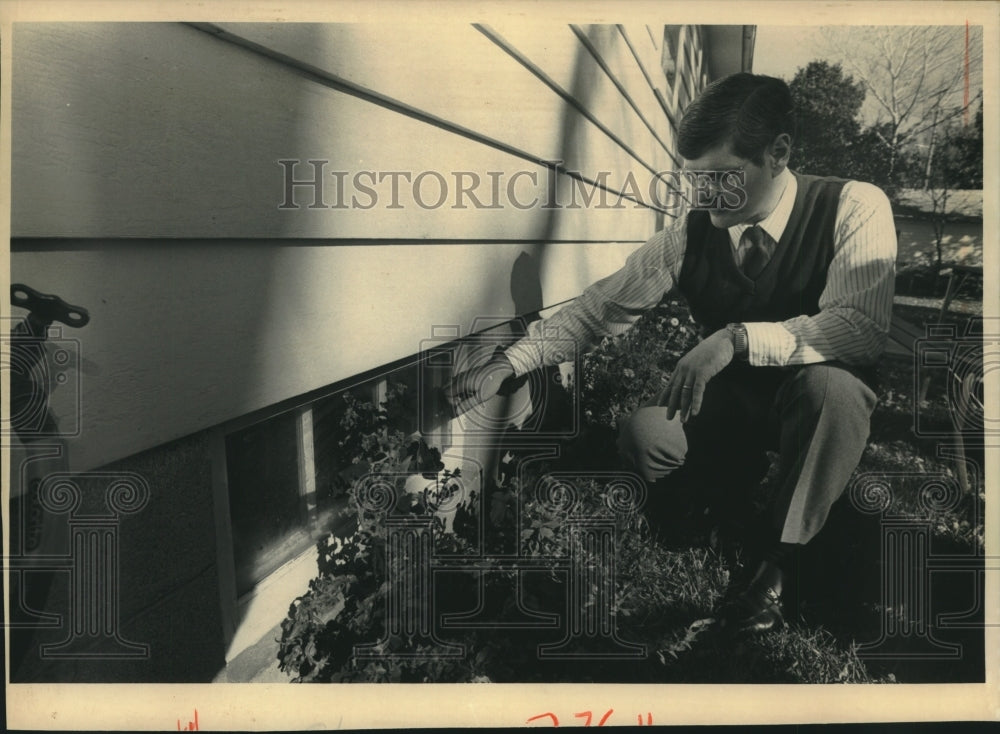 1985, Brown Deer Police Lieutenant James Seeger, Wisconsin - Historic Images