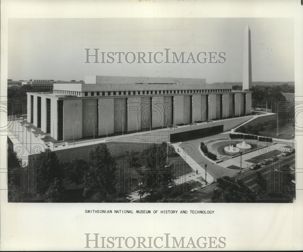 1976 Smithsonian National Museum, Washington, D.C. - Historic Images