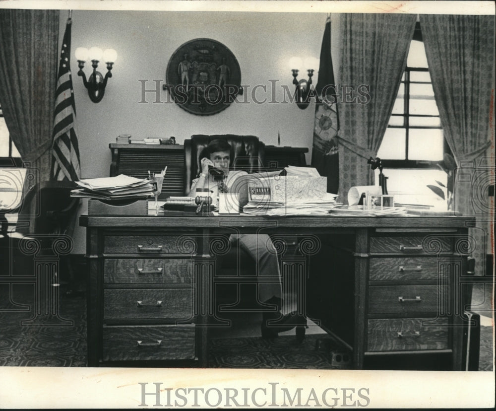 1977, Martin J. Schreiber in his office - mjc21383 - Historic Images