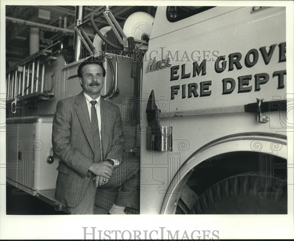 1989 William "Bill" Selzer, Elm Grove, Wisconsin Fire Chief - Historic Images