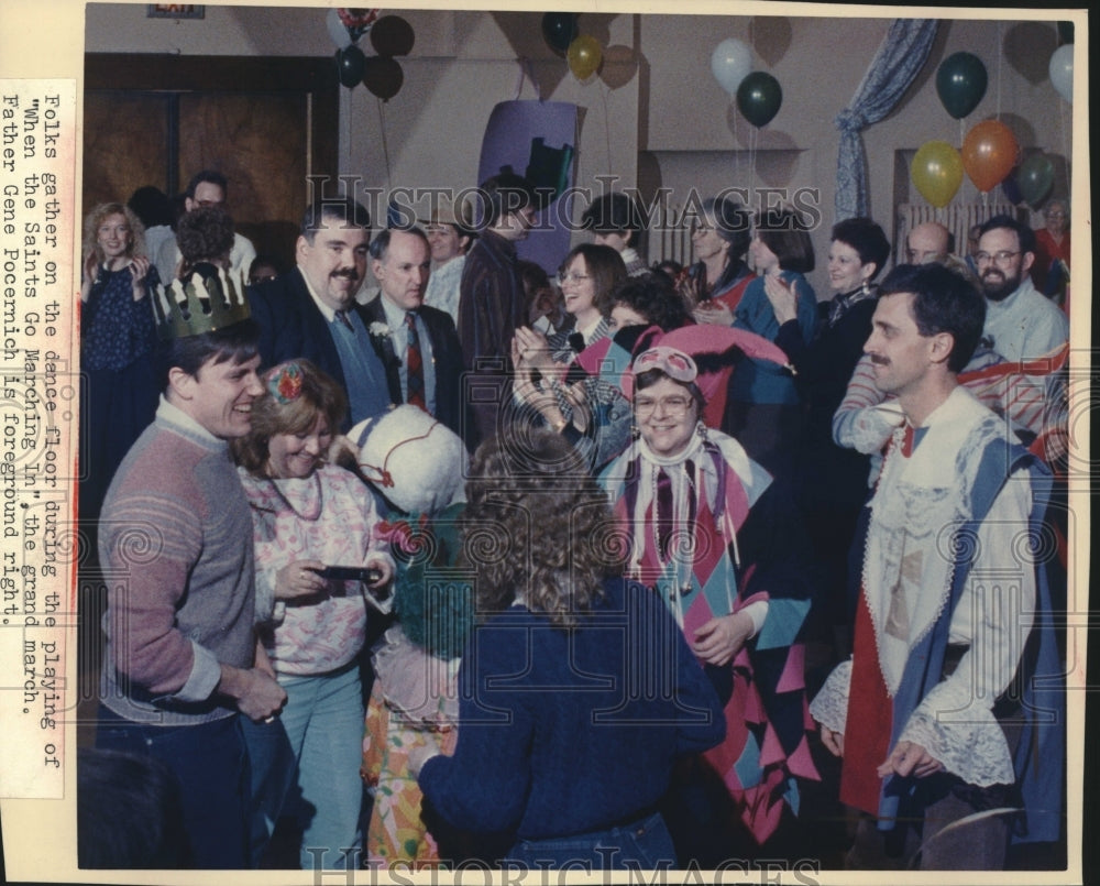 1989, County Executive Dave Schulz, Mardi Gras celebration, Wisconsin - Historic Images