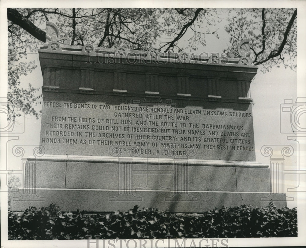 1954 Press Photo Civil War soldiers&#39; Sarcophagus at Arlington National Cemetery - Historic Images