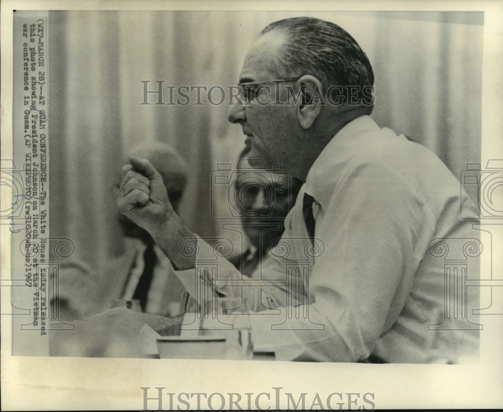 1967, President Lyndon Johnson Speaks At Vietnam War Conference, Guam - Historic Images