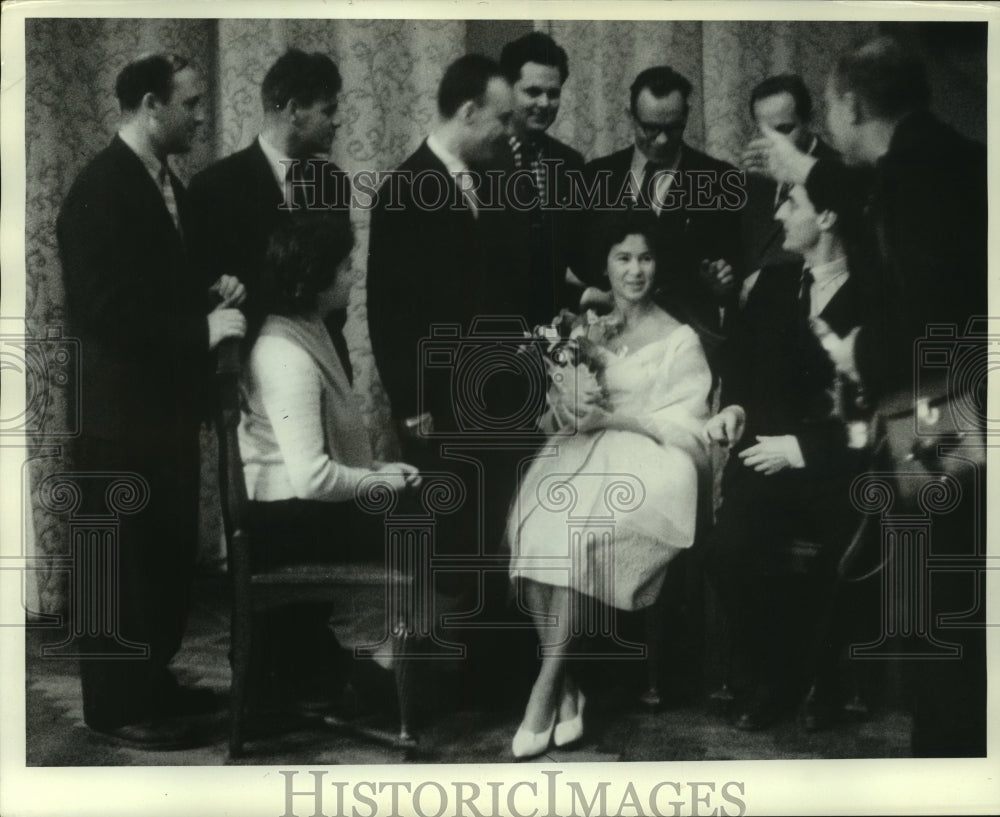 1963, Photographer Poses Group For Formal Wedding Portraits In Russia - Historic Images