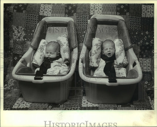 1982, Newborn twins Jared and Jordan Weber in their car seats - Historic Images