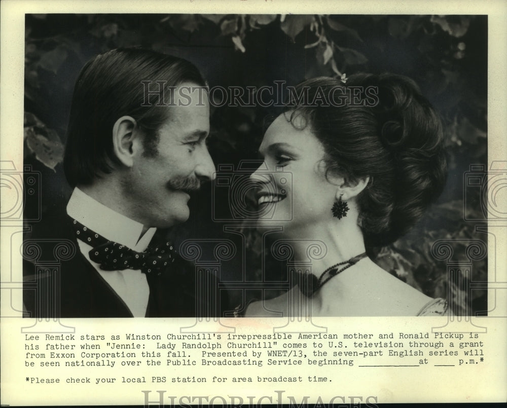 1975 Press Photo Ronald Pickup, Lee Remick in "Jennie: Lady Randolph Churchill" - Historic Images