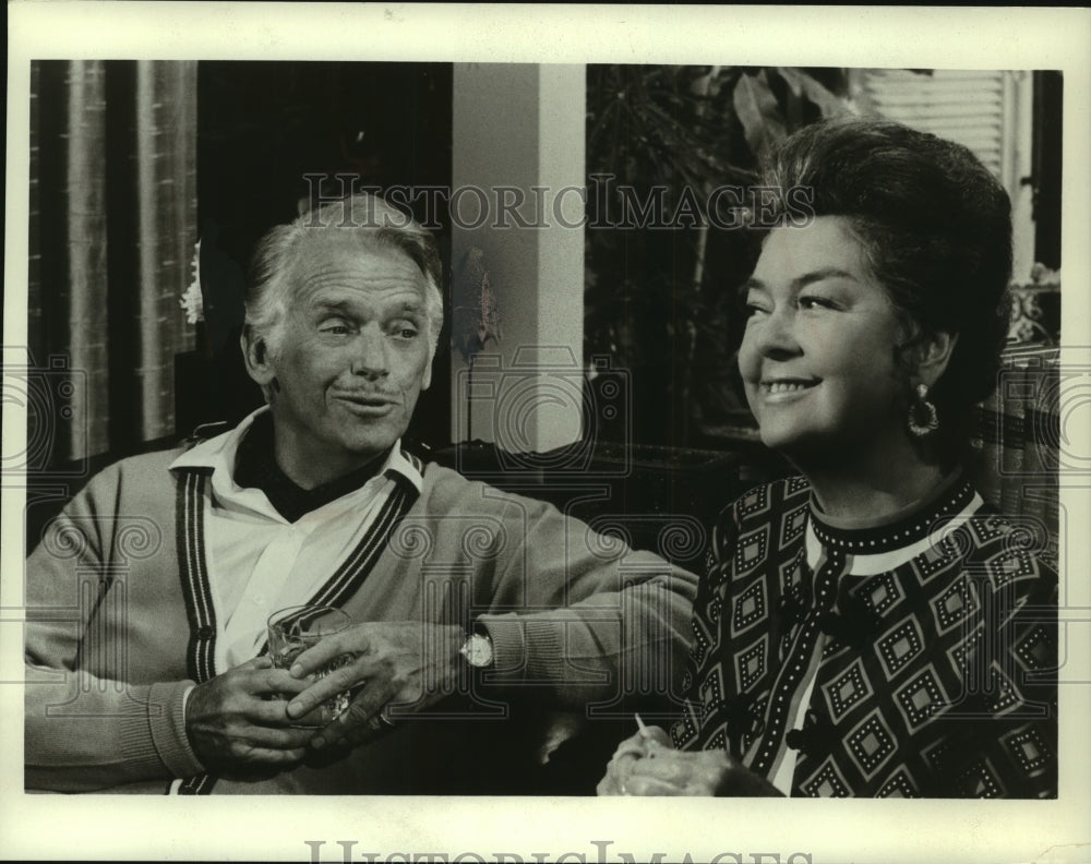 1972 Press Photo Actor Douglas Fairbanks Jr. and companion - mjc21869 - Historic Images