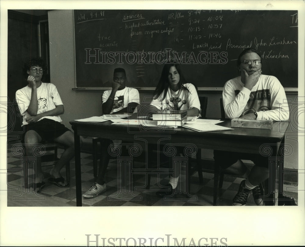 1991 Shorewood High School Seniors discuss loud music ordinance - Historic Images
