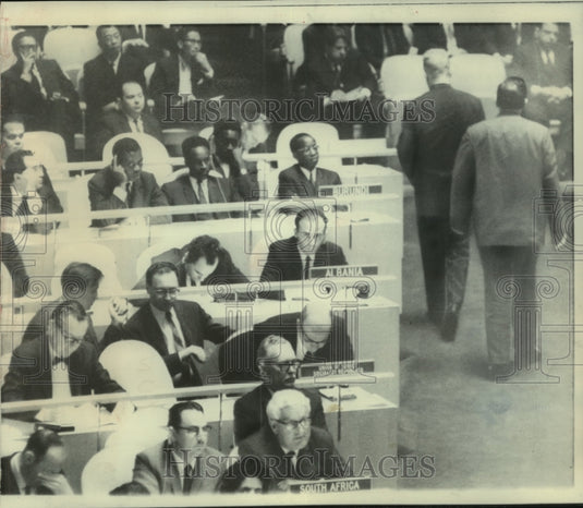 1967 Press Photo Russians Walk Out Of United Nations General Assembly - Historic Images