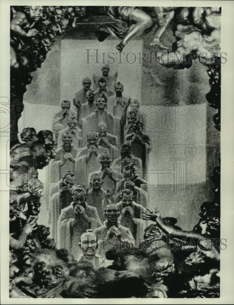 1968 Press Photo Tapestry Of Martyrs Hung In St. Peter's Basilica, Vatican City - Historic Images