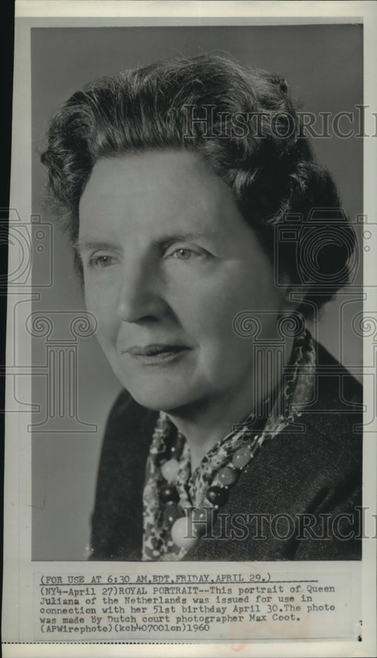 1960 Press Photo Portrait Of Netherlands Queen Juliana By Photographer Max Coot - Historic Images
