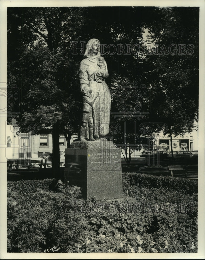 1961, Statue In Honor Of Immigrant Mother In Wauwatosa, Wisconsin - Historic Images