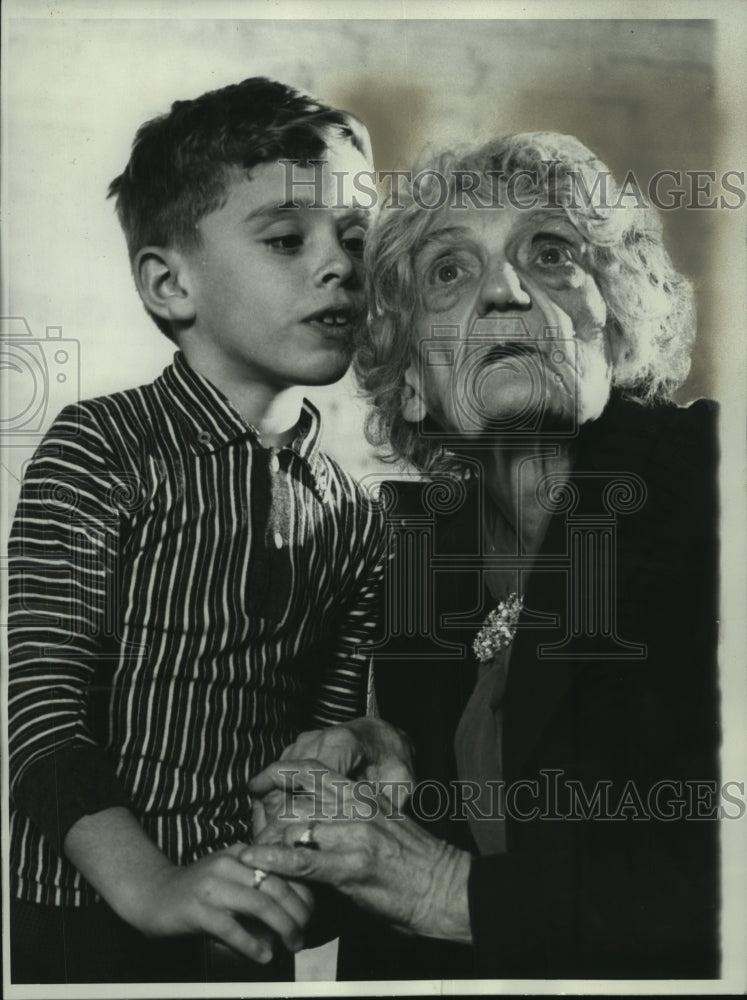 1961 Press Photo Lylah Tiffany and John Megna plays in "All the Way Home"- Historic Images