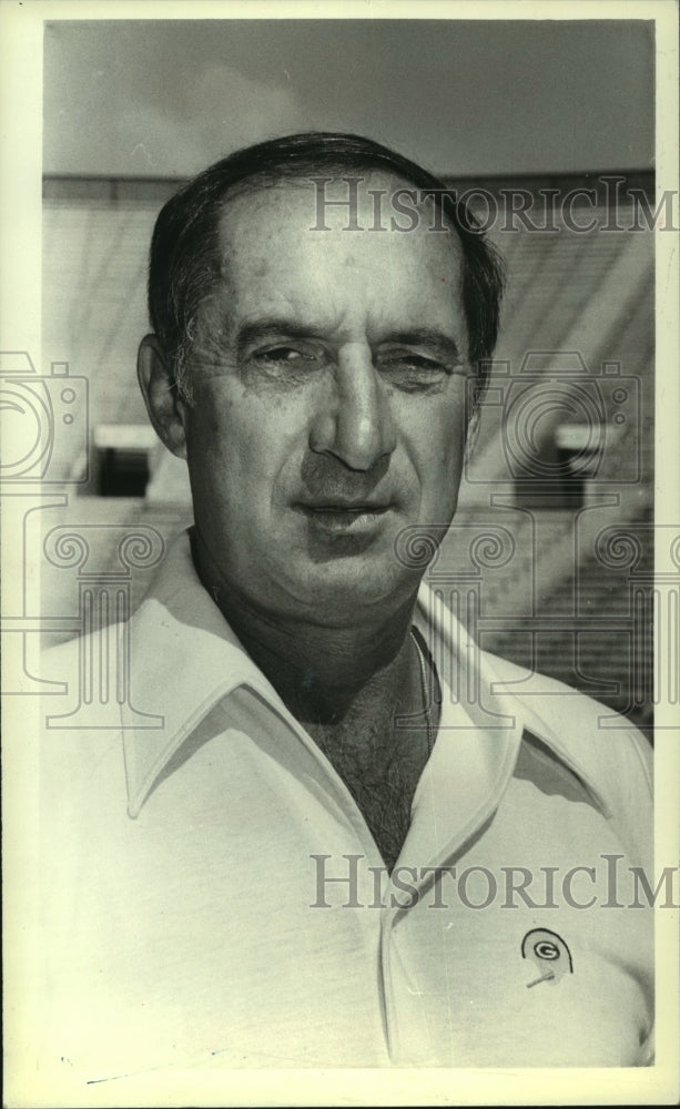 1982 Zeke Bratkowski, GBP football coach - Historic Images