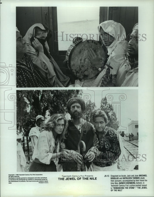 1985 Press Photo Michael Douglas & Kathleen Turner costar in "Jewel of the Nile" - Historic Images