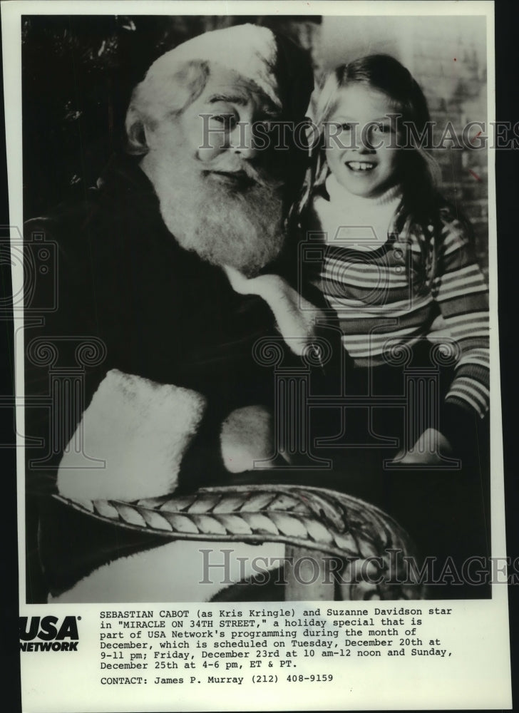 1988 Press Photo Sebastian Cabot, co-star, on Miracle on 34th Street set - Historic Images