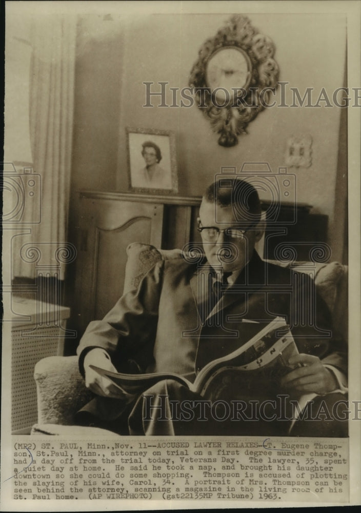 1963 Press Photo T. Eugene Thompson, lawyer, at home St. Paul, Minnesota - Historic Images