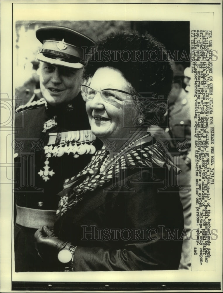 1966, Netherlands Queen Juliana - mjc22869 - Historic Images