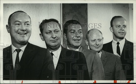 1968 Press Photo Members Of Milwaukee Convention And Visitors Bureau - mjc22993 - Historic Images