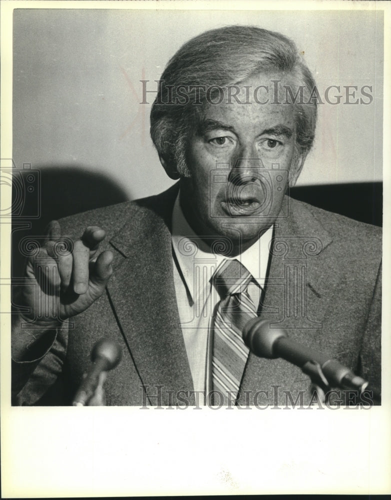 1979 Press Photo Jay VanAndel, Chairman of United States Chamber of Commerce - Historic Images