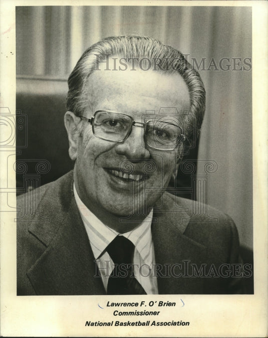 1977 Press Photo Lawrence O'Brien, Commissioner National Basketball Association - Historic Images