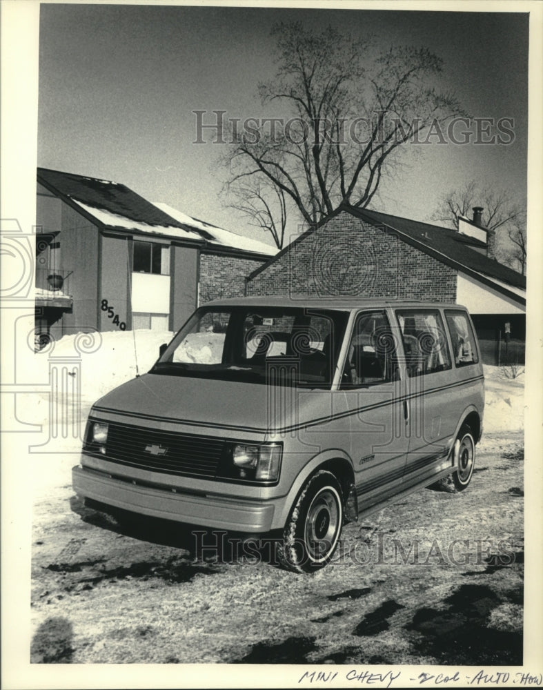 1985 Press Photo 1986 Ford Astro - mjc23206 - Historic Images