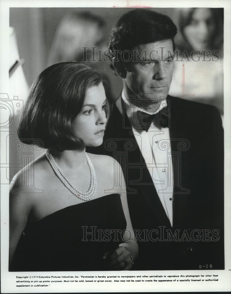 1976 Press Photo Genevieve Bujold and Cliff Robertson in the Film &quot;Obsession&quot; - Historic Images