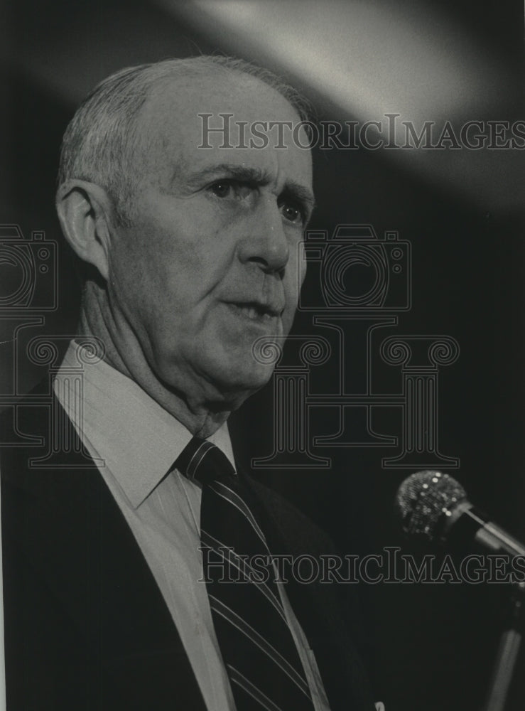 1985 Milwaukee attorney, Joseph Tierney - Historic Images