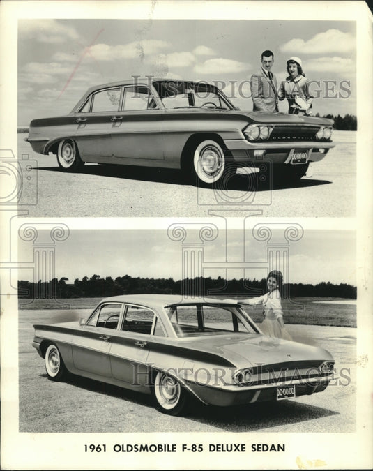 1960 Models pose with Oldsmobile F-85 deluxe sedan - mjc23334