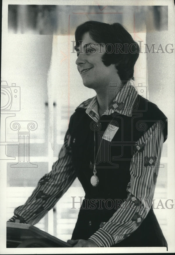 1978, Patricia Towers, Milwaukee social work - mjc23456 - Historic Images