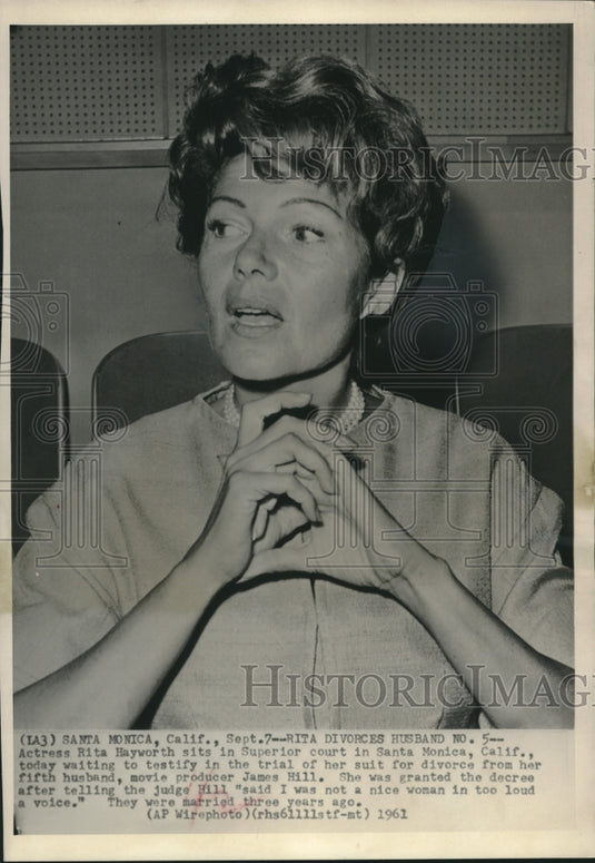 1961 Press Photo Rita Hayworth in a Santa Monica court for divorce hearing - Historic Images
