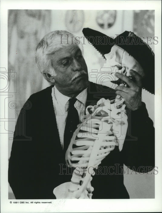 1991 Dick Van Dyke stars in Jake and the Fatman - Historic Images