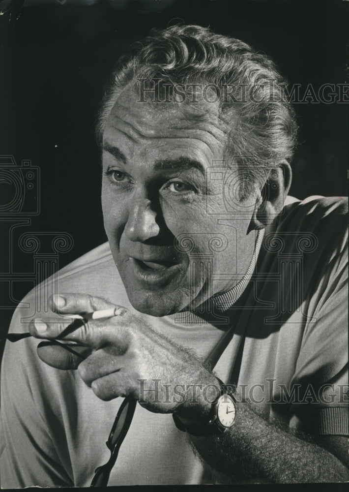 1967 Press Photo Actor Forrest Tucker talking in photo. - mjc23620 - Historic Images