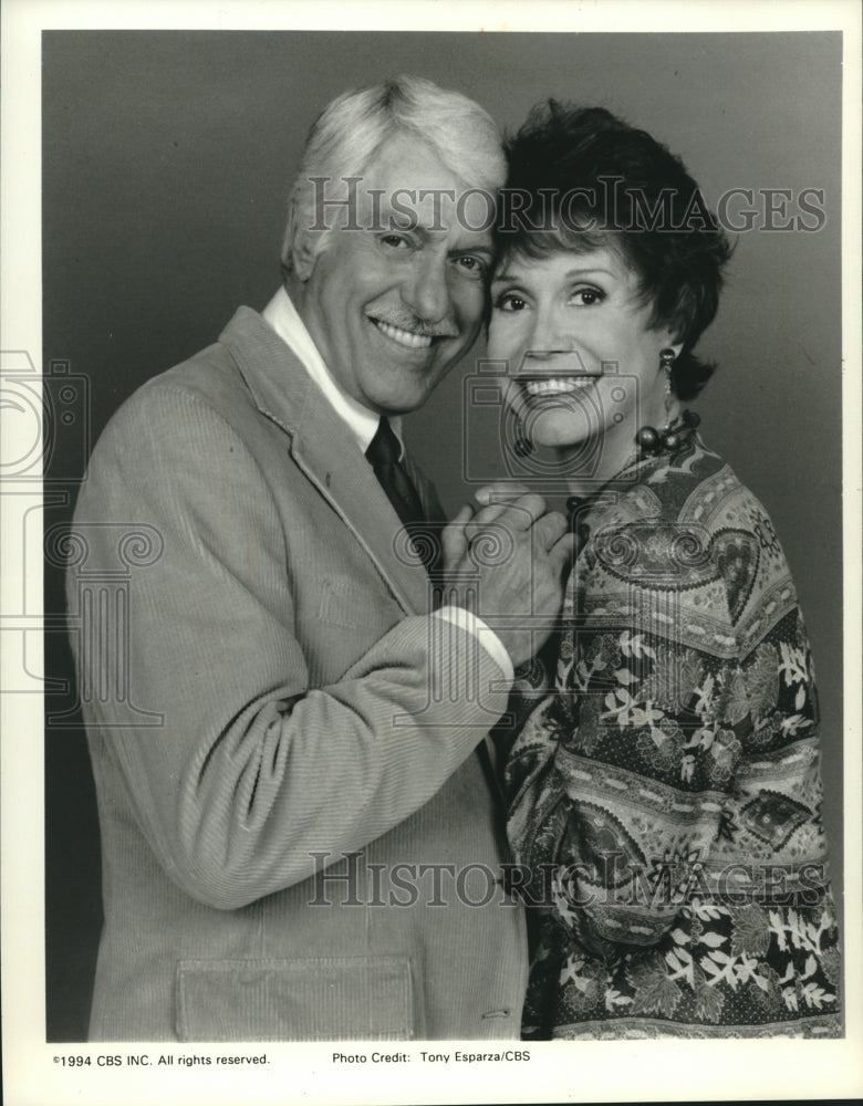 1994 Press Photo Actor Dick Van Dyke and Actress Mary Tyler Moore - mjc23626 - Historic Images