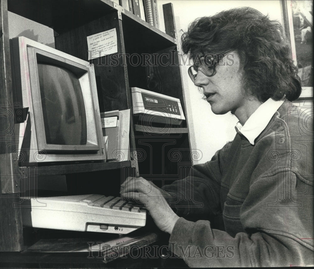 1990, Author Nancy Van Caster at home, Menomonee Falls, Wisconsin - Historic Images