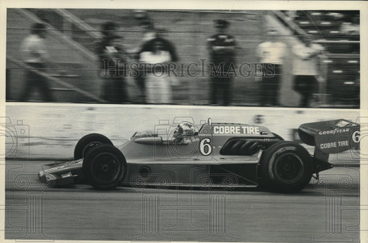 1977 Bobby Unser Drives Car In Race At State Fair Park - Historic Images