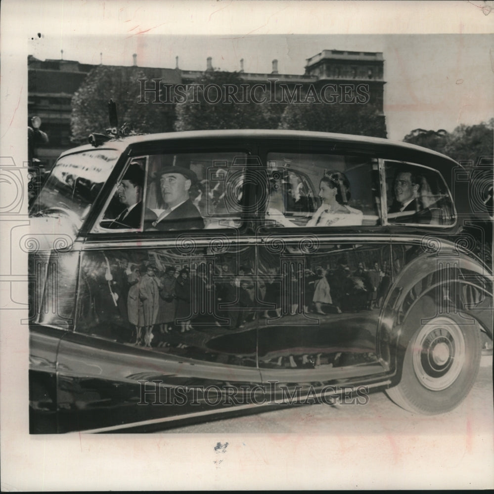 1962 Press Photo Earl Snowden and Wife Princess Margaret Ride In Backseat Of Car - Historic Images