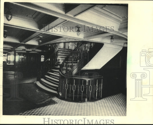1987 Press Photo Staircase Of The 'Empress Island' Ship Which Sank In 1914 - Historic Images