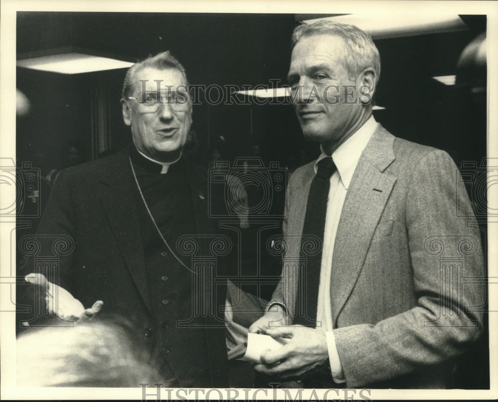 1986 Press Photo Paul Newman, Cardinal John O&#39;Connor, New York news conference - Historic Images