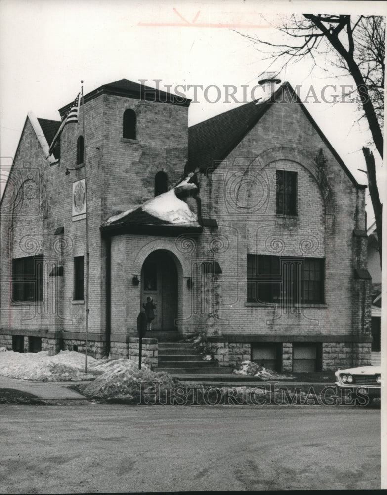 1960 Press Photo Former church at Stoughton, Wisconsin now a kindergarten - Historic Images